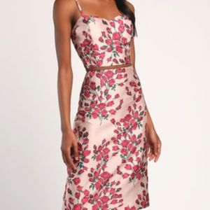 Two piece, midi length